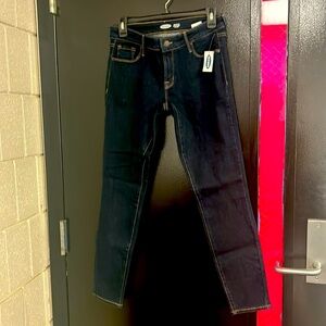 Dark wash skinny jeans